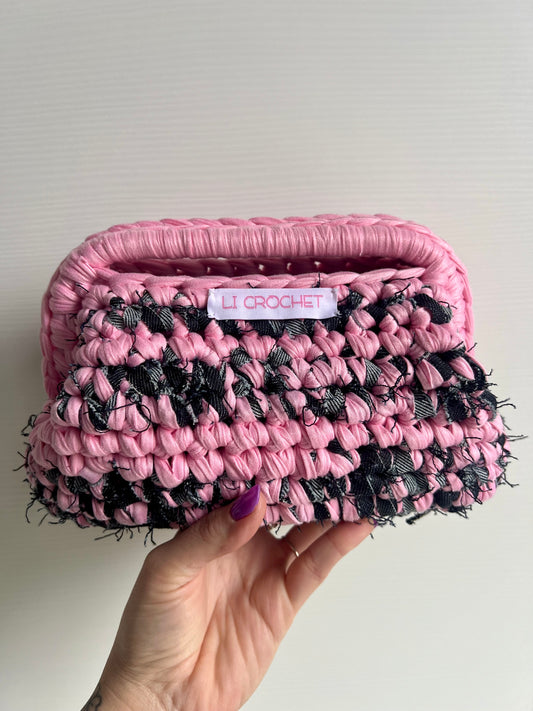 Clutch rosa ed effetto jeans ππ©·