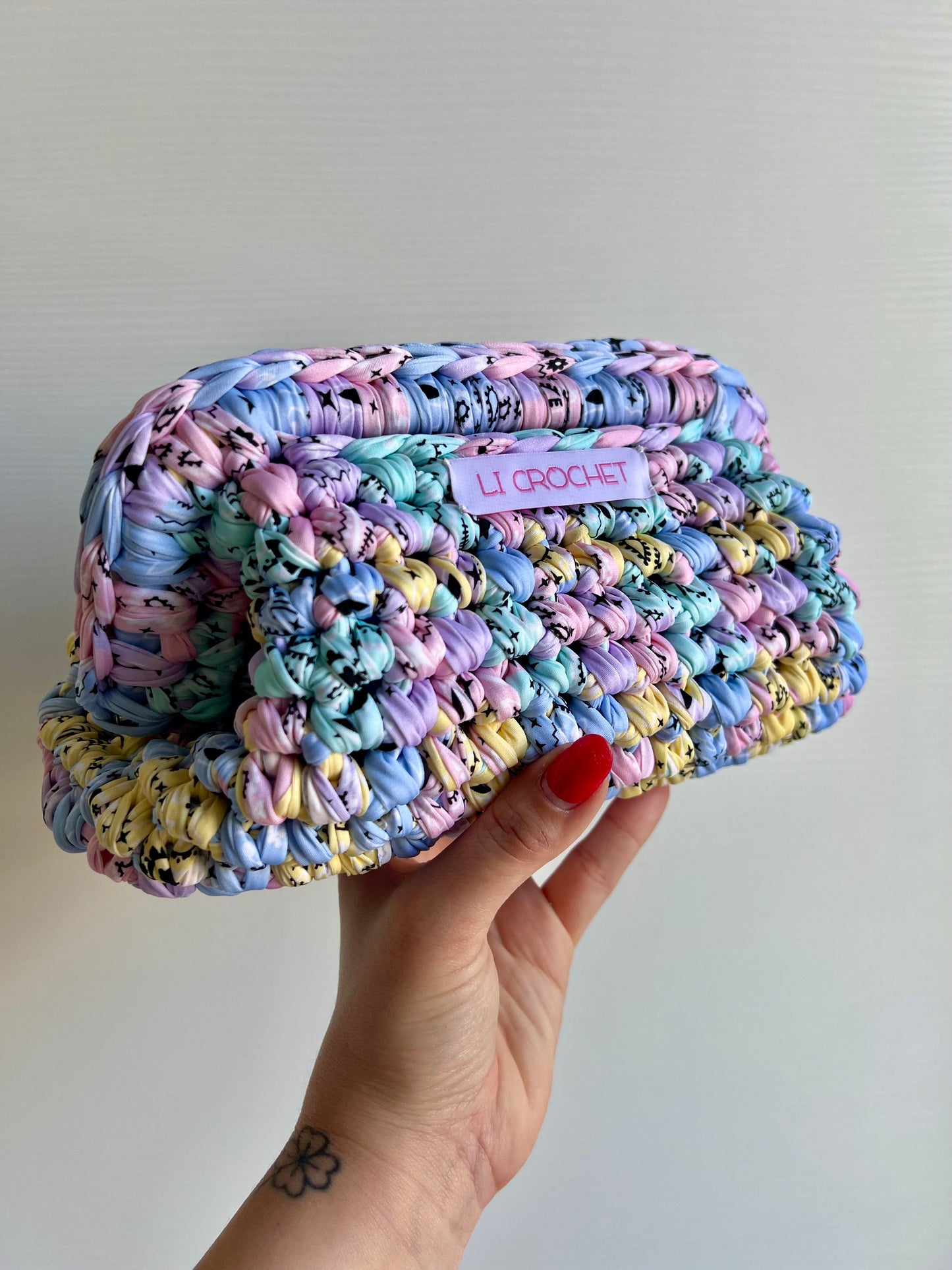 Clutch effetto bandana 💛💜