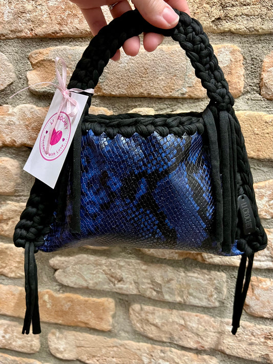 Borsa in vera pelle pitonata misura piccola 💚🖤💙
