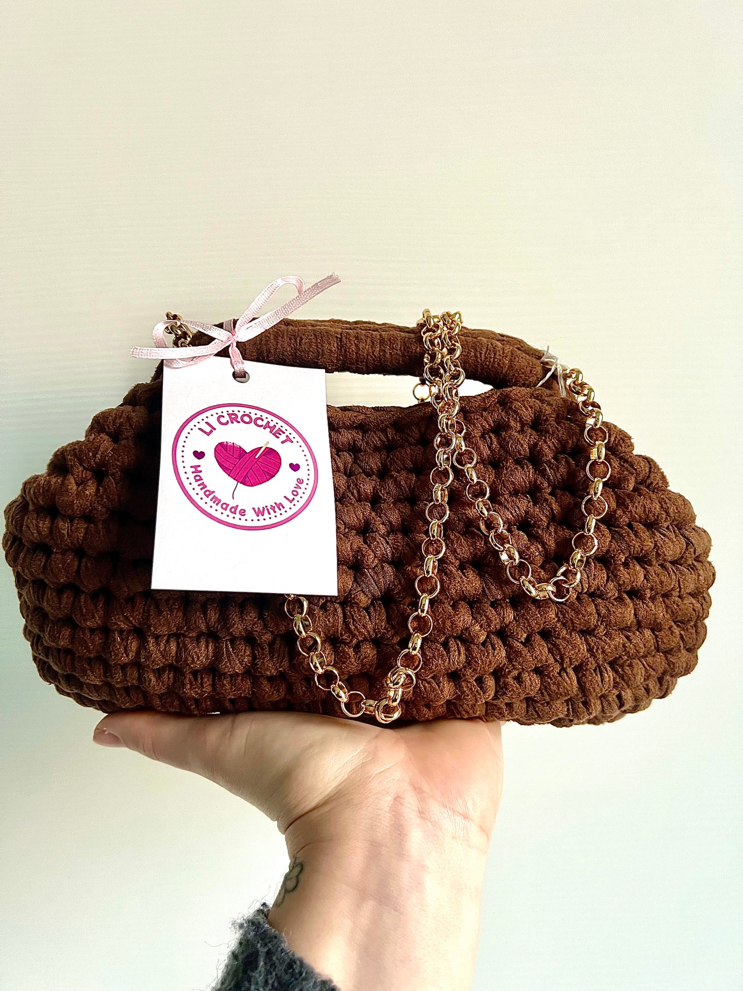 Clutch in camoscio con catena 🤎