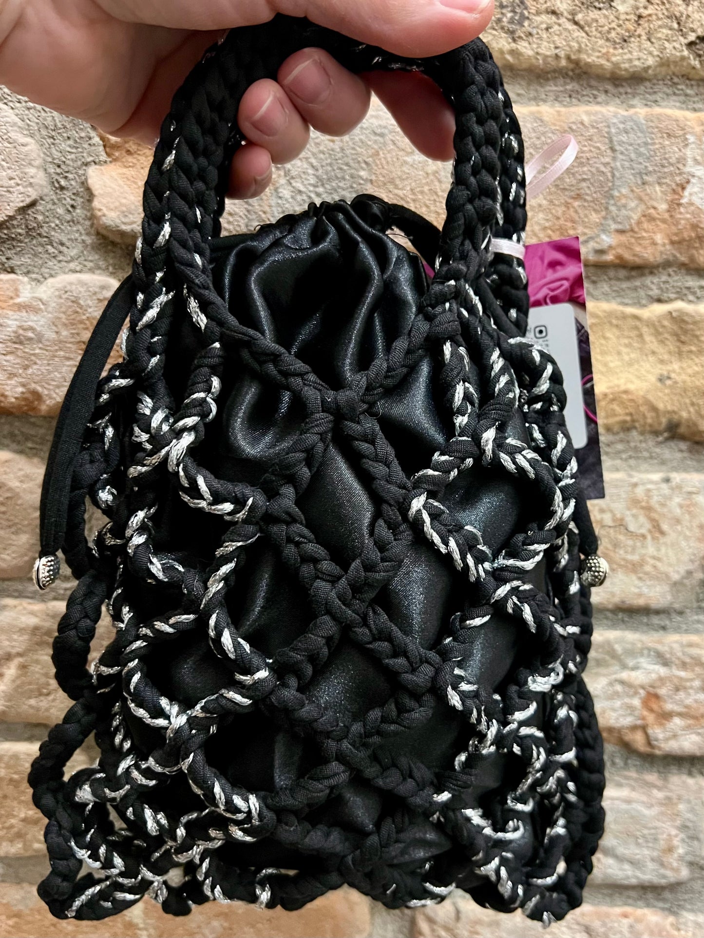 Crochet bag nera con fili in argento 🖤